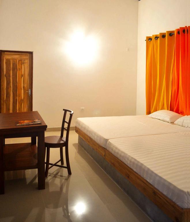 Pelican View Cottages Kataragama Eksteriør billede